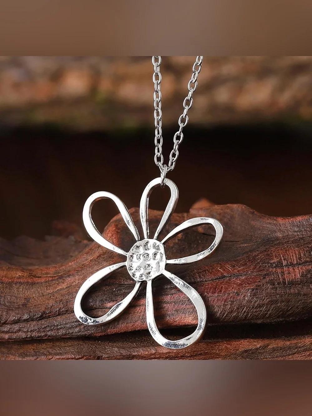 Boho Delicate Silver Daisy Pendant Necklace and Earring Set ~ New~